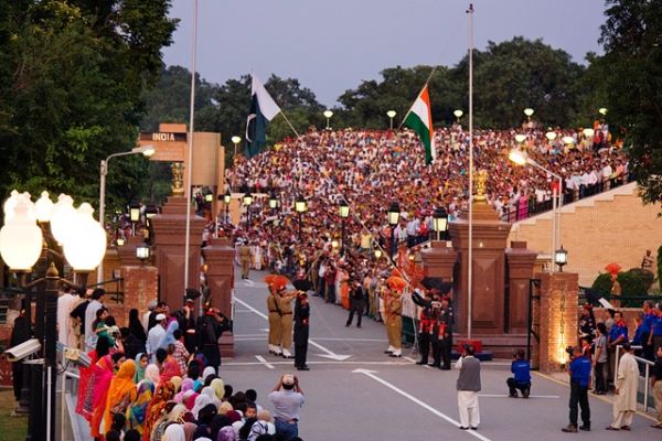 International_border_at_Wagah_-_evening_flag_lowering_ceremony.jpg